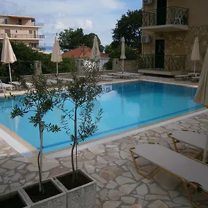 Petros Aparthotel Poros (Kefalonia)