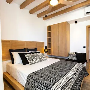 3* Aparthotel Theros